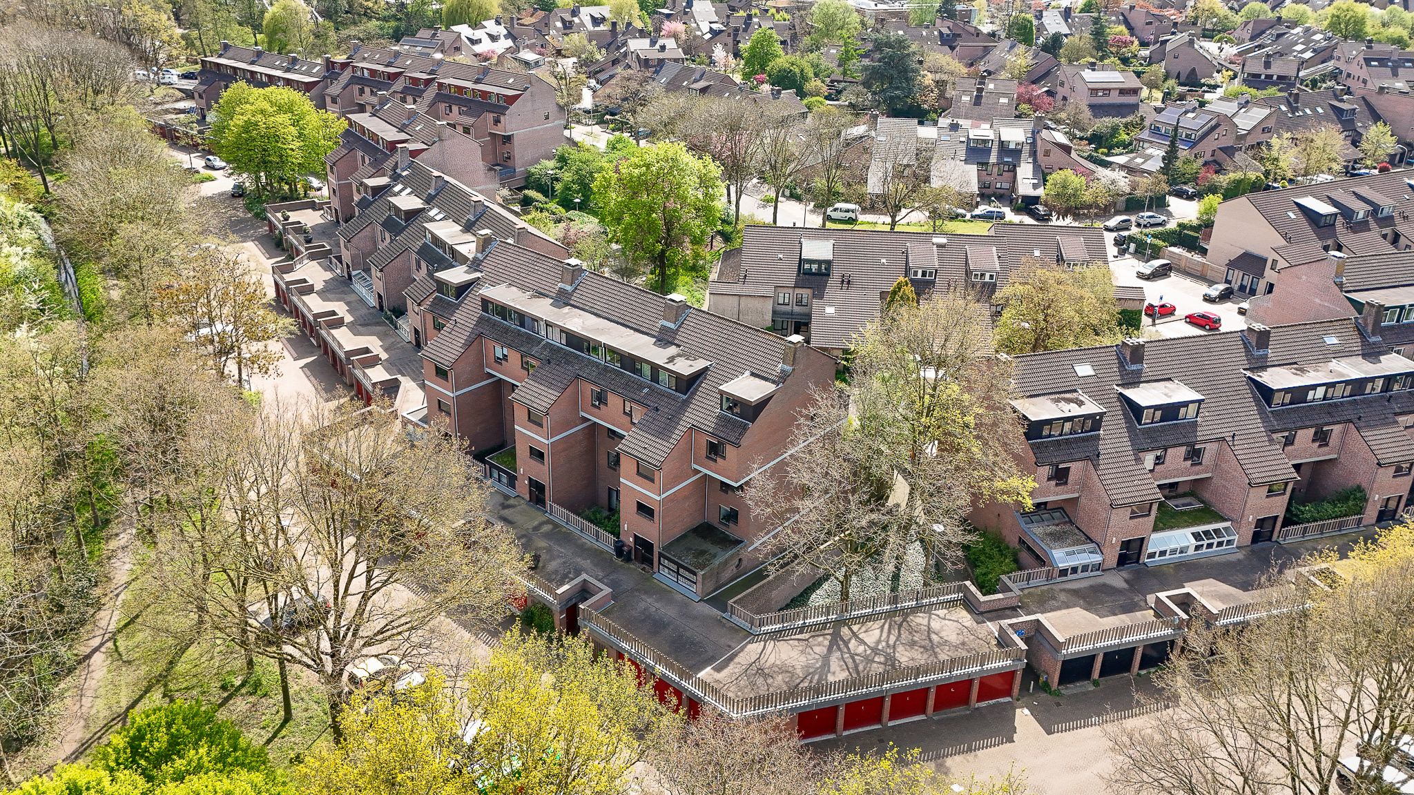 Foto 36 van Albert van Dalsumlaan 703