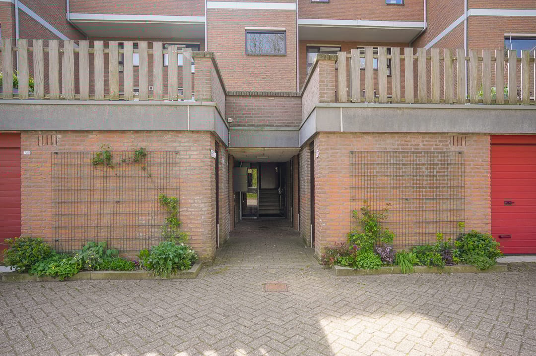 Foto 32 van Albert van Dalsumlaan 703