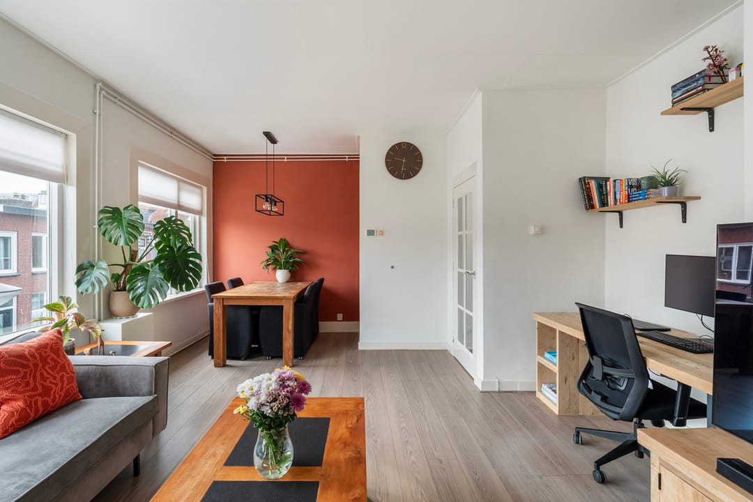 Photo 11 of Roemer Visscherstraat 12-A