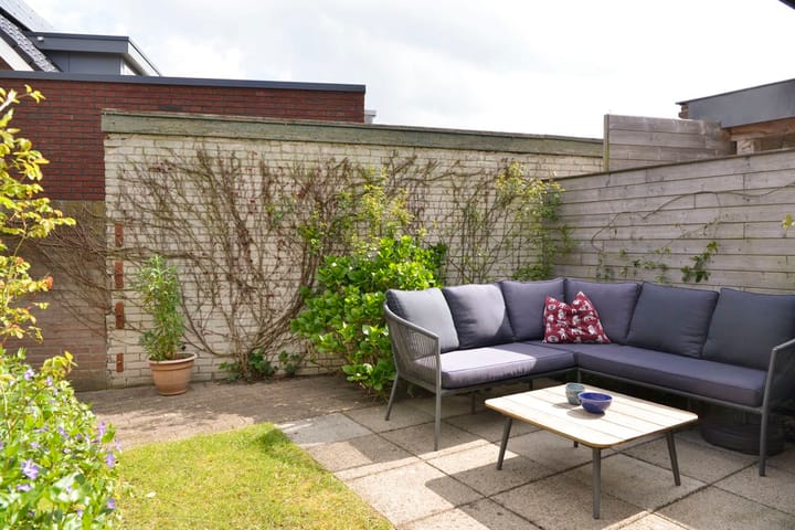 Photo 4 of Pompstraat 1-A