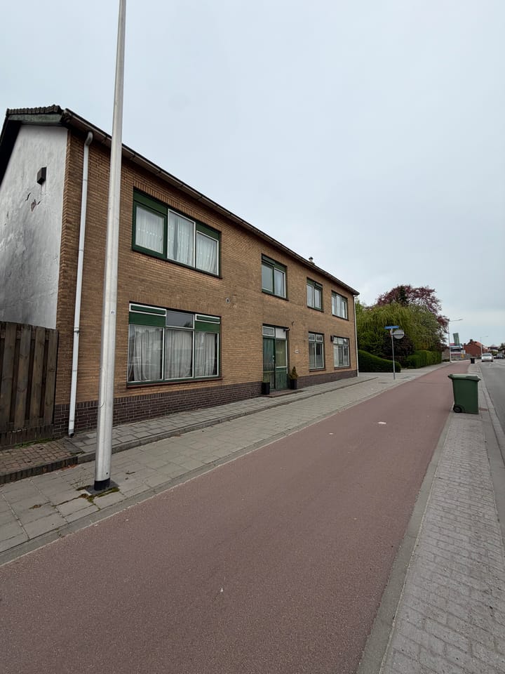 Photo 4 of Halsterseweg 60