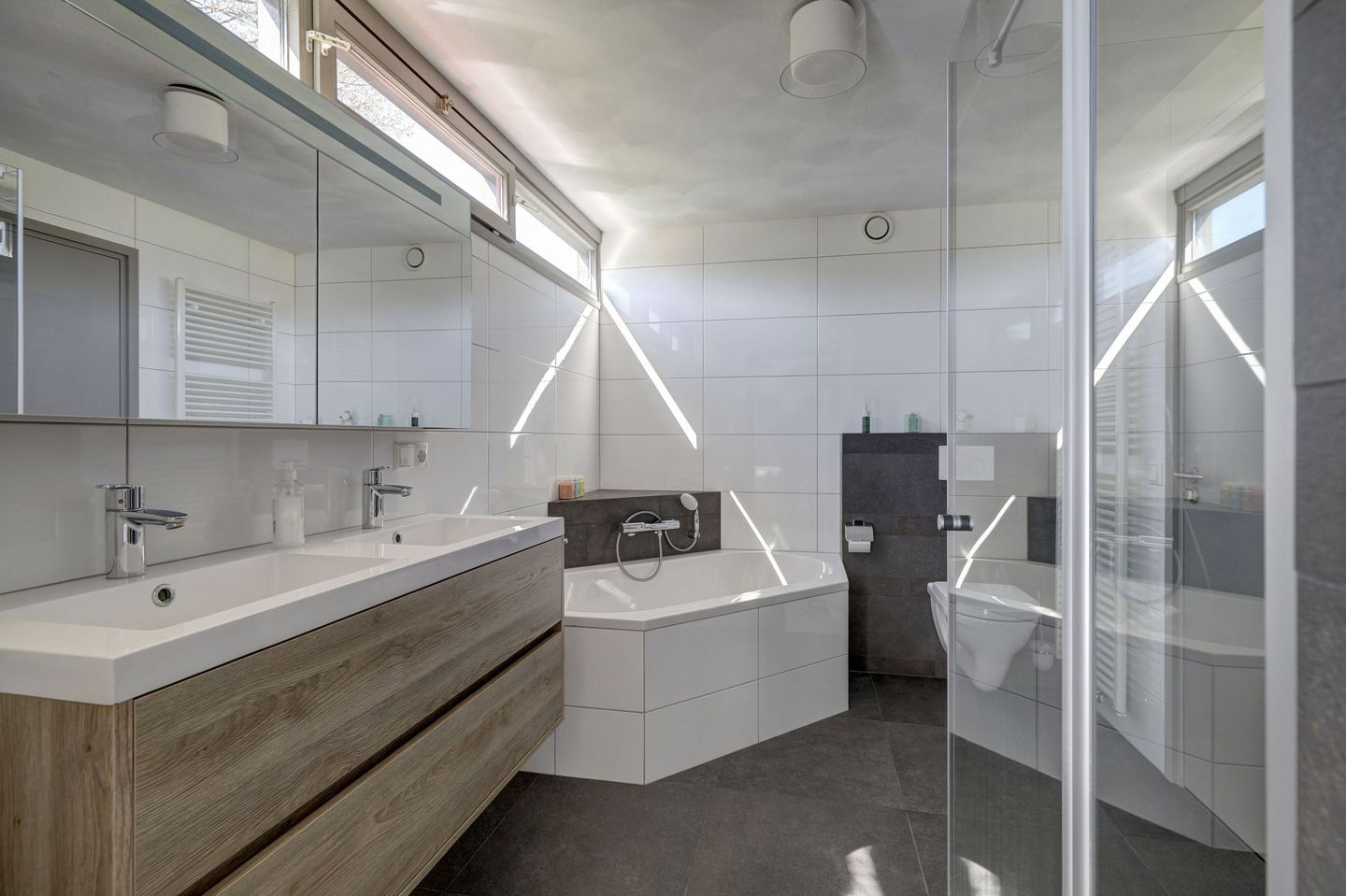 Foto 19 van Maliebaan 25