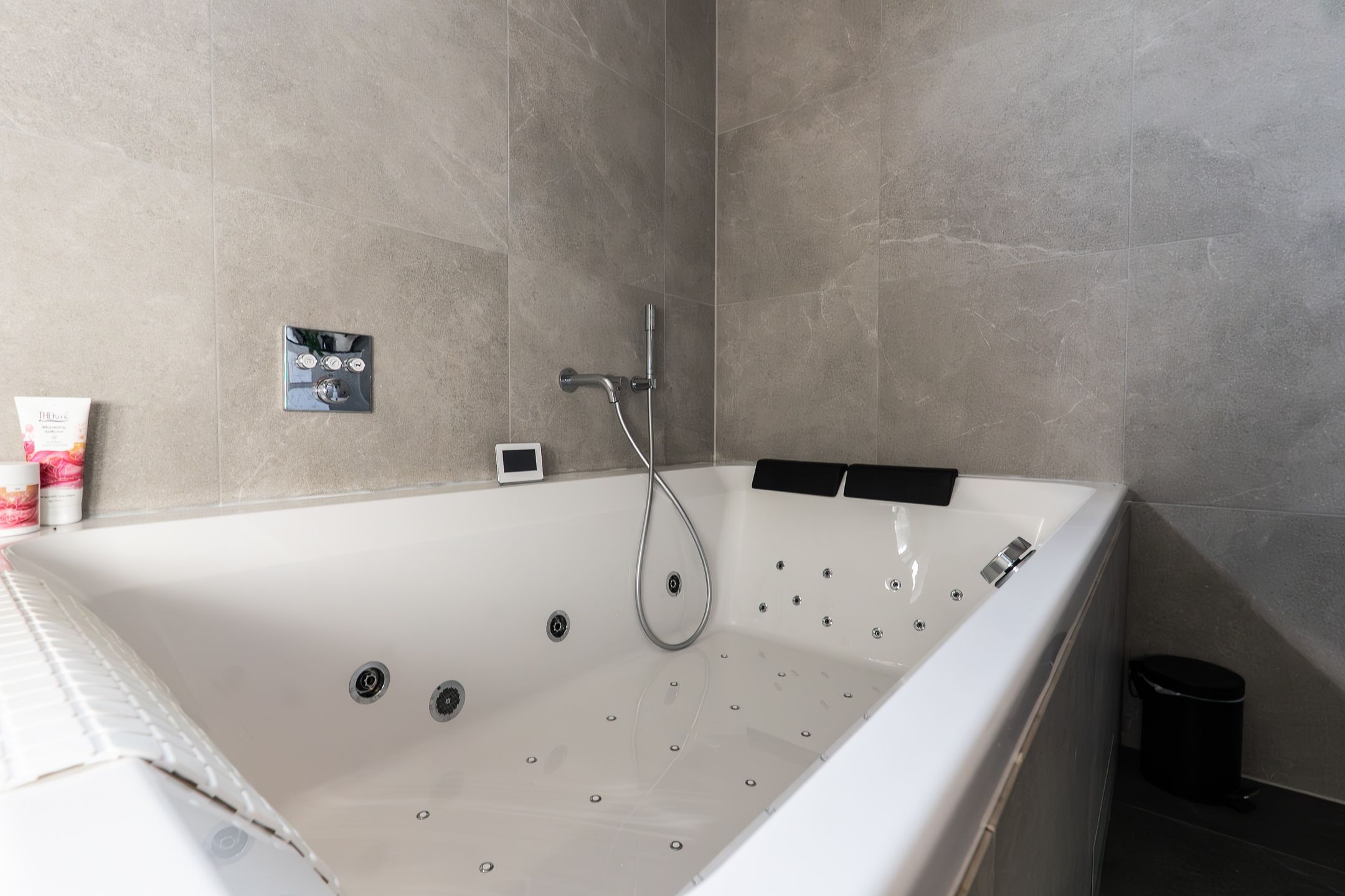 Foto 36 van Vredeman de Vrieslaan 68