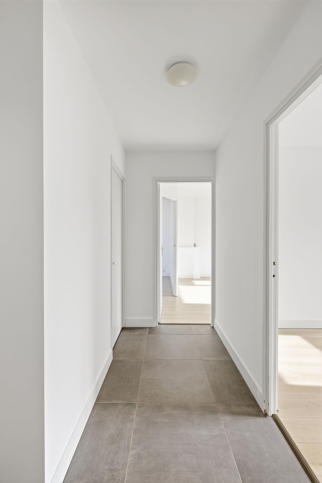 Photo 2 of Hendrick Vroomlaan 21