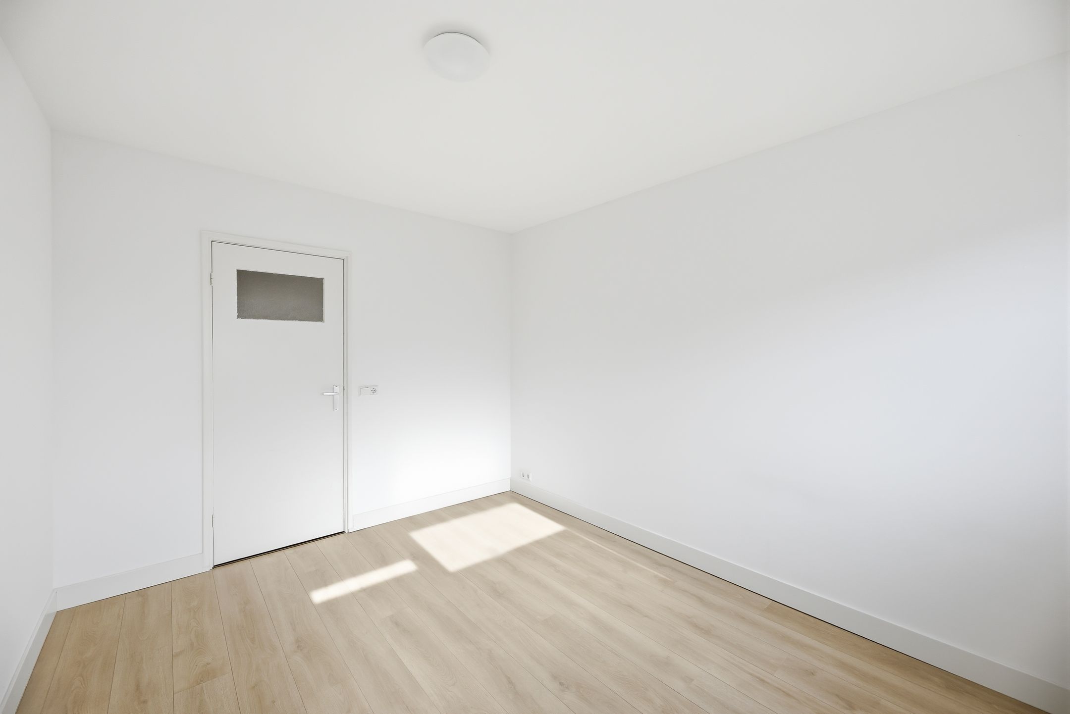 Photo 9 of Hendrick Vroomlaan 21