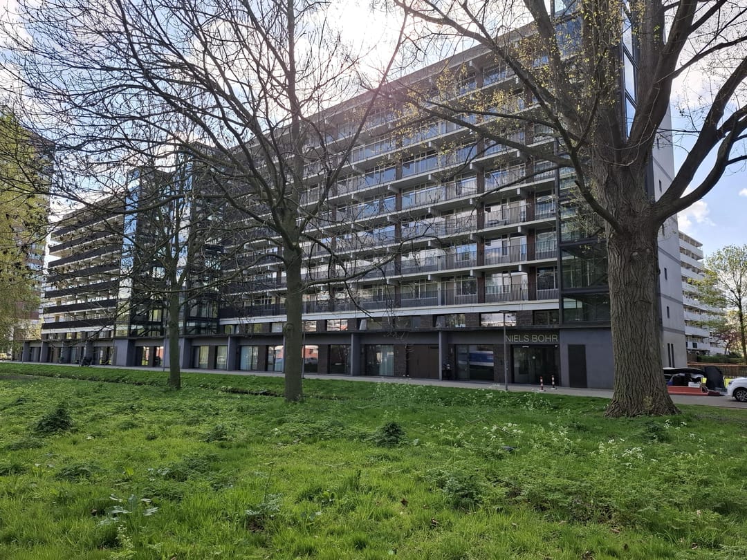 Photo 2 of Niels Bohrplaats 702