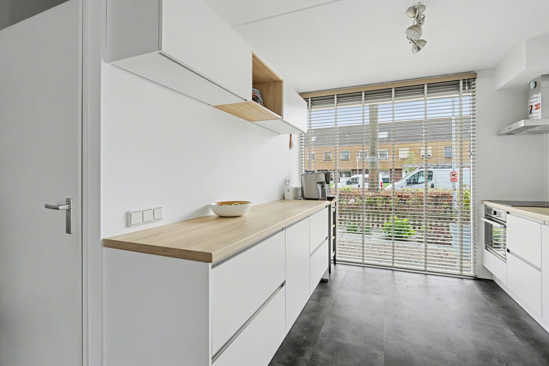 Foto 13 van Roodeschoolstraat 39