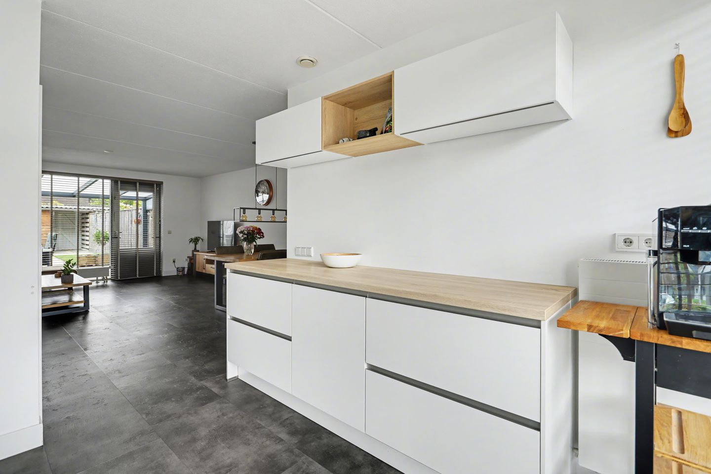 Foto 14 van Roodeschoolstraat 39