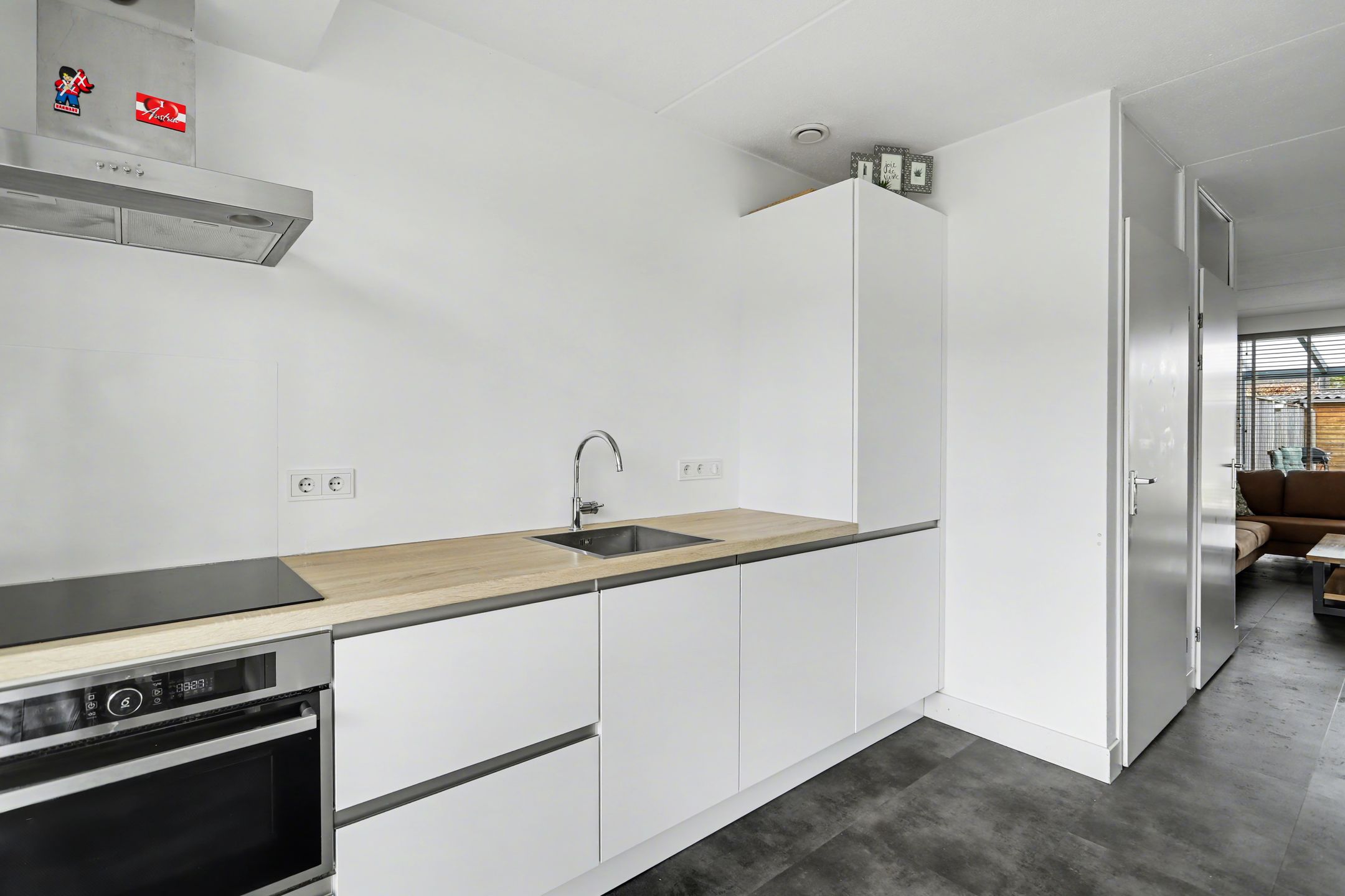 Foto 15 van Roodeschoolstraat 39