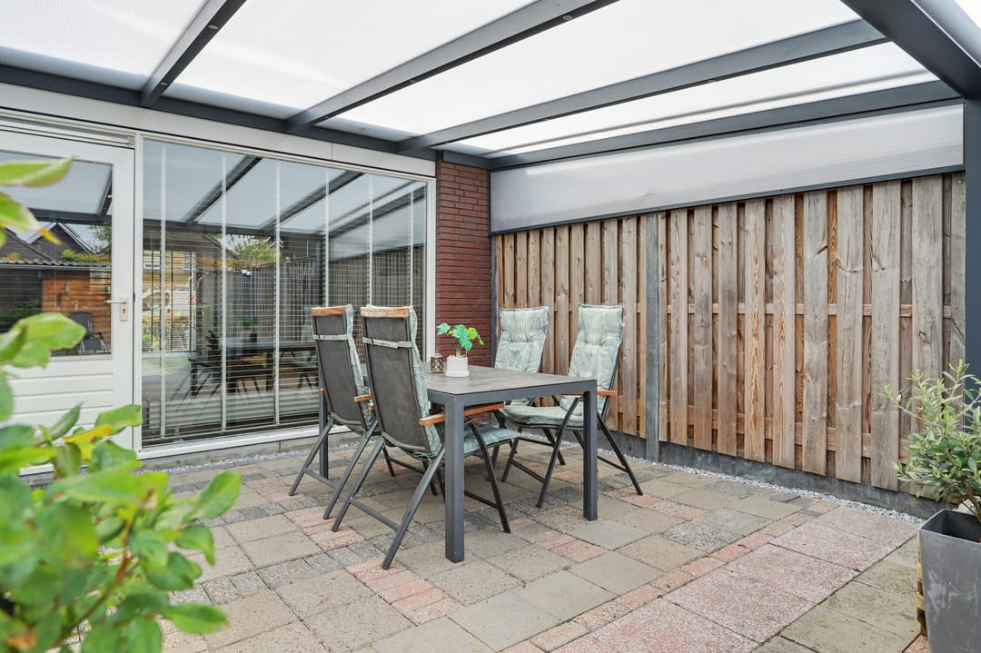 Foto 32 van Roodeschoolstraat 39