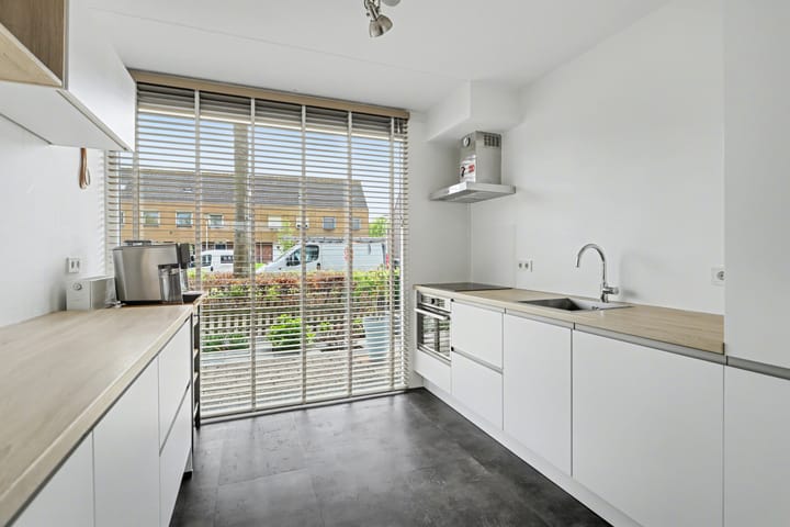 Foto 3 van Roodeschoolstraat 39