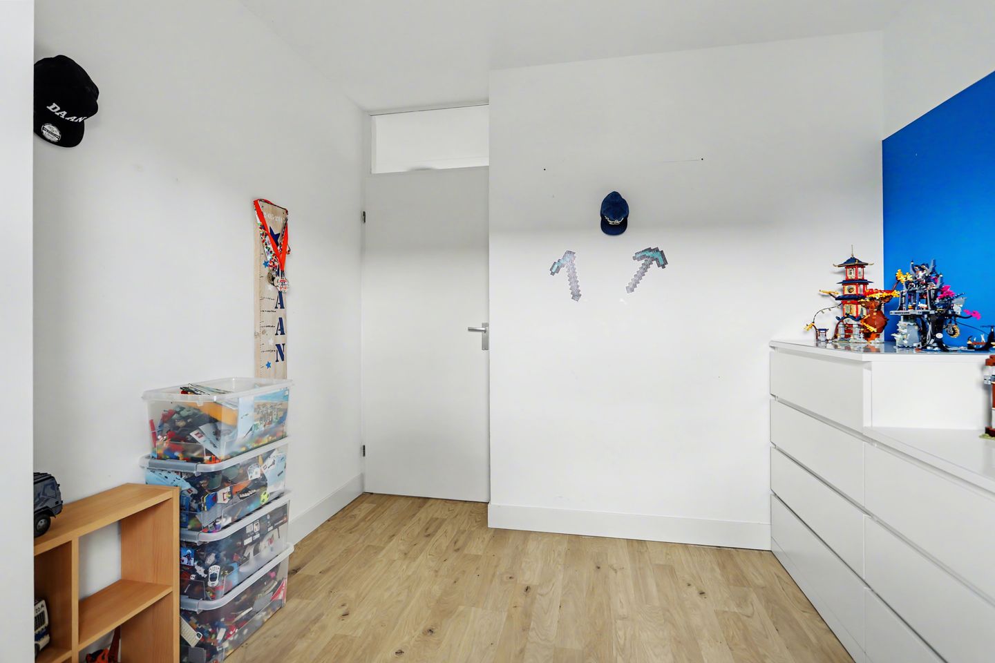 Foto 25 van Roodeschoolstraat 39