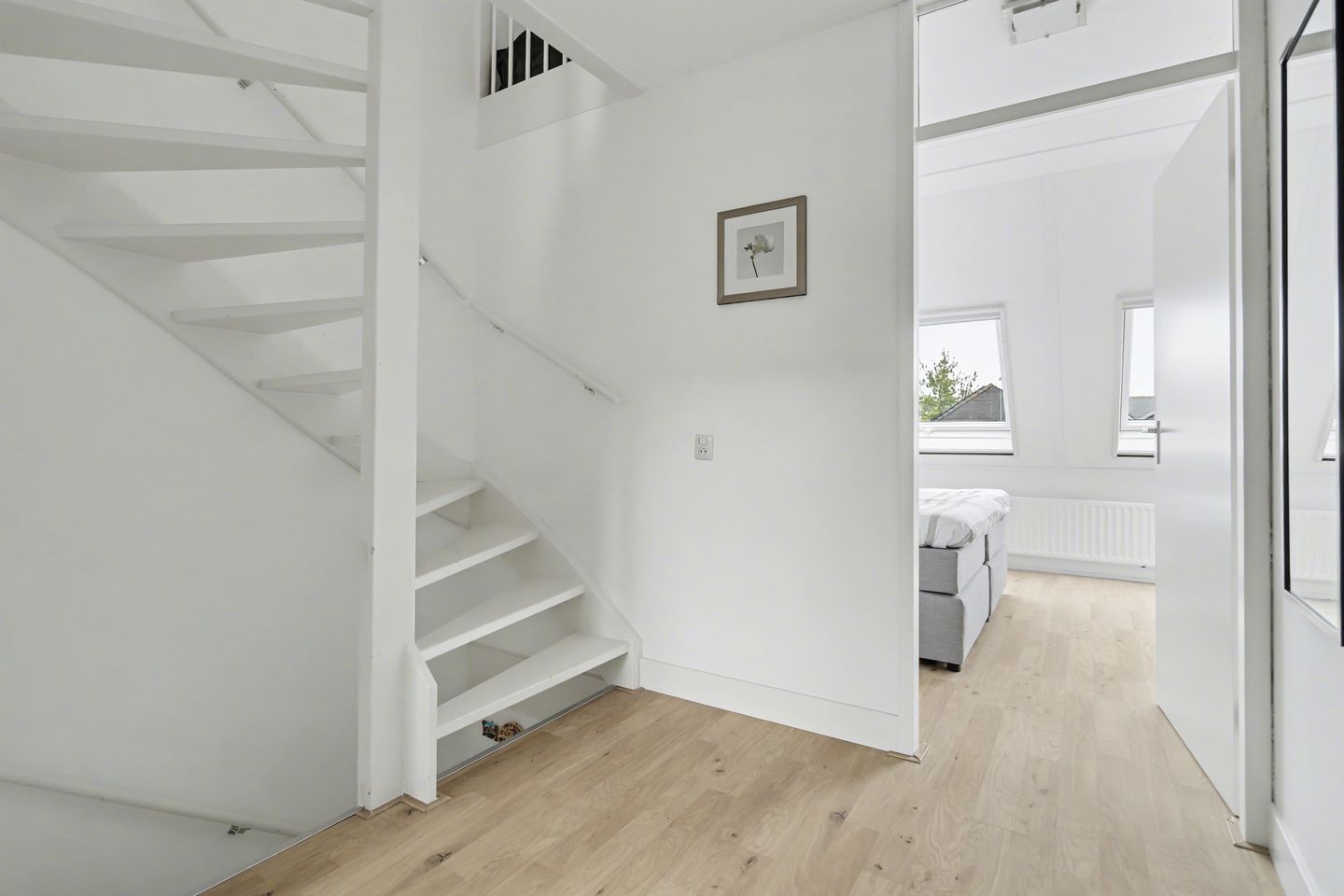 Foto 19 van Roodeschoolstraat 39