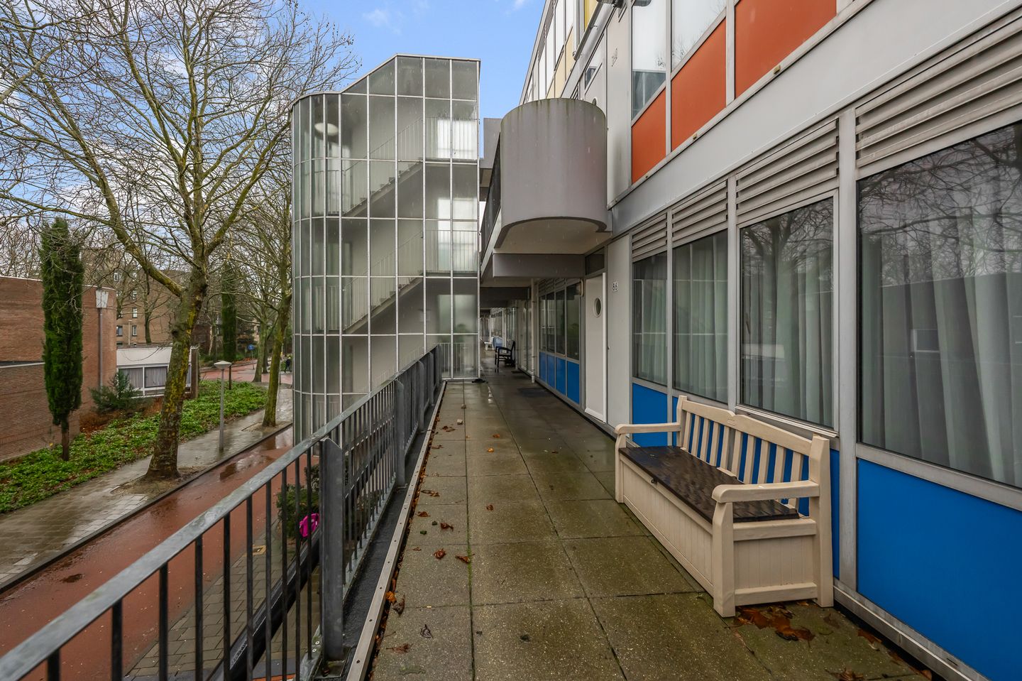 Spacious 3-Room Apartment with South-Facing Terrace in Reigersbos — 20