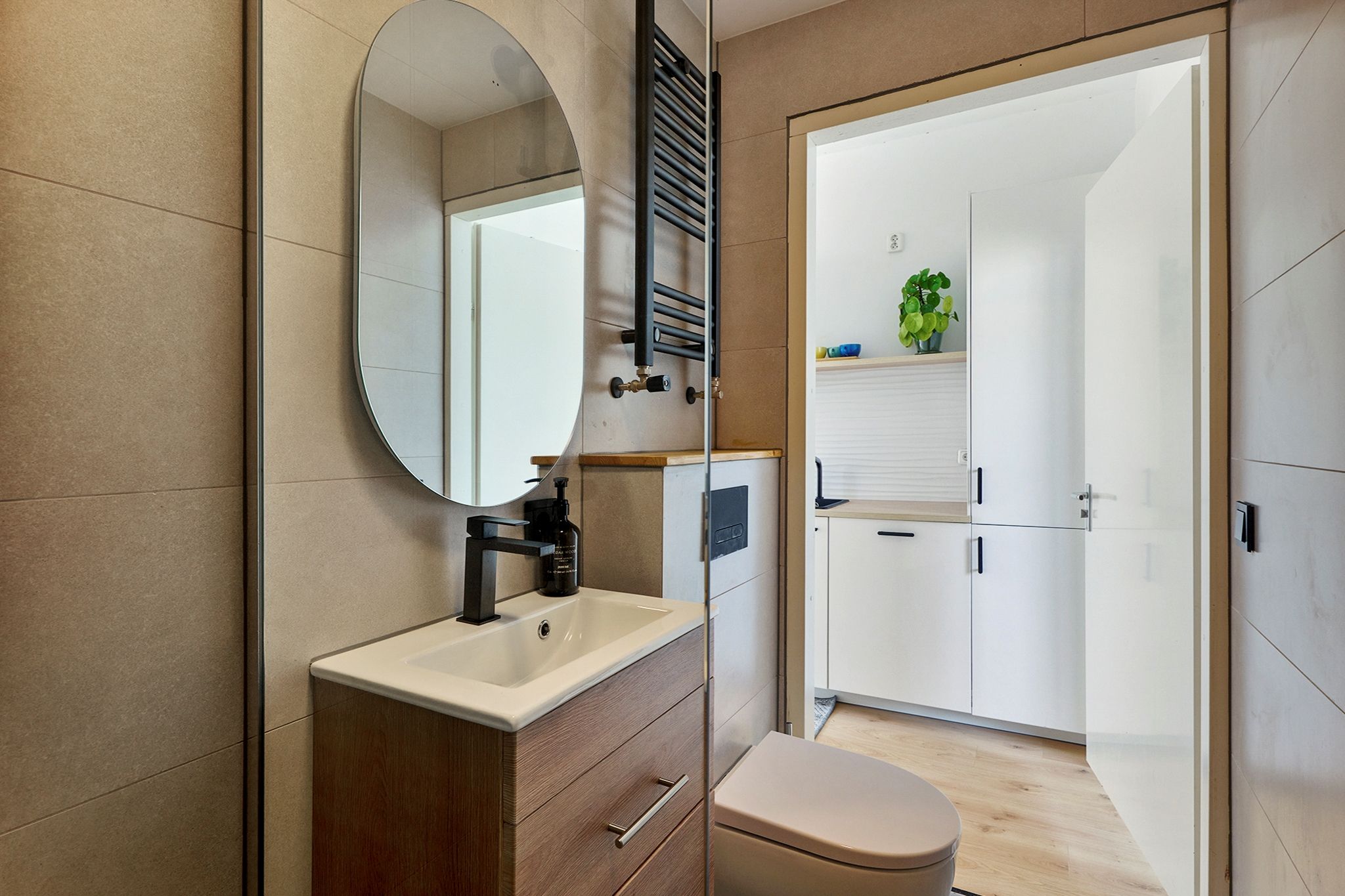 Foto 12 van Van Boetzelaerstraat 24-2