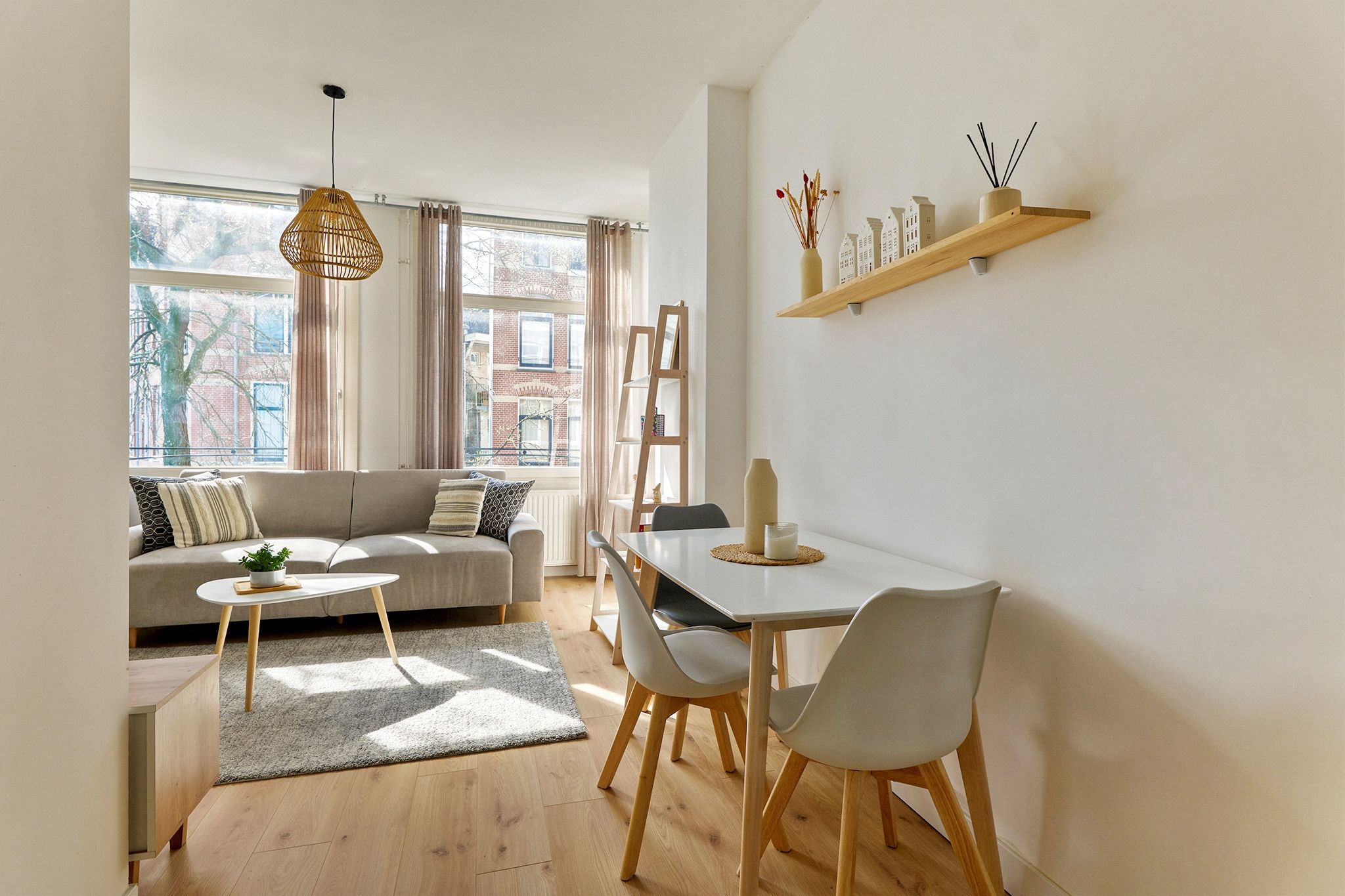 Foto 3 van Van Boetzelaerstraat 24-2