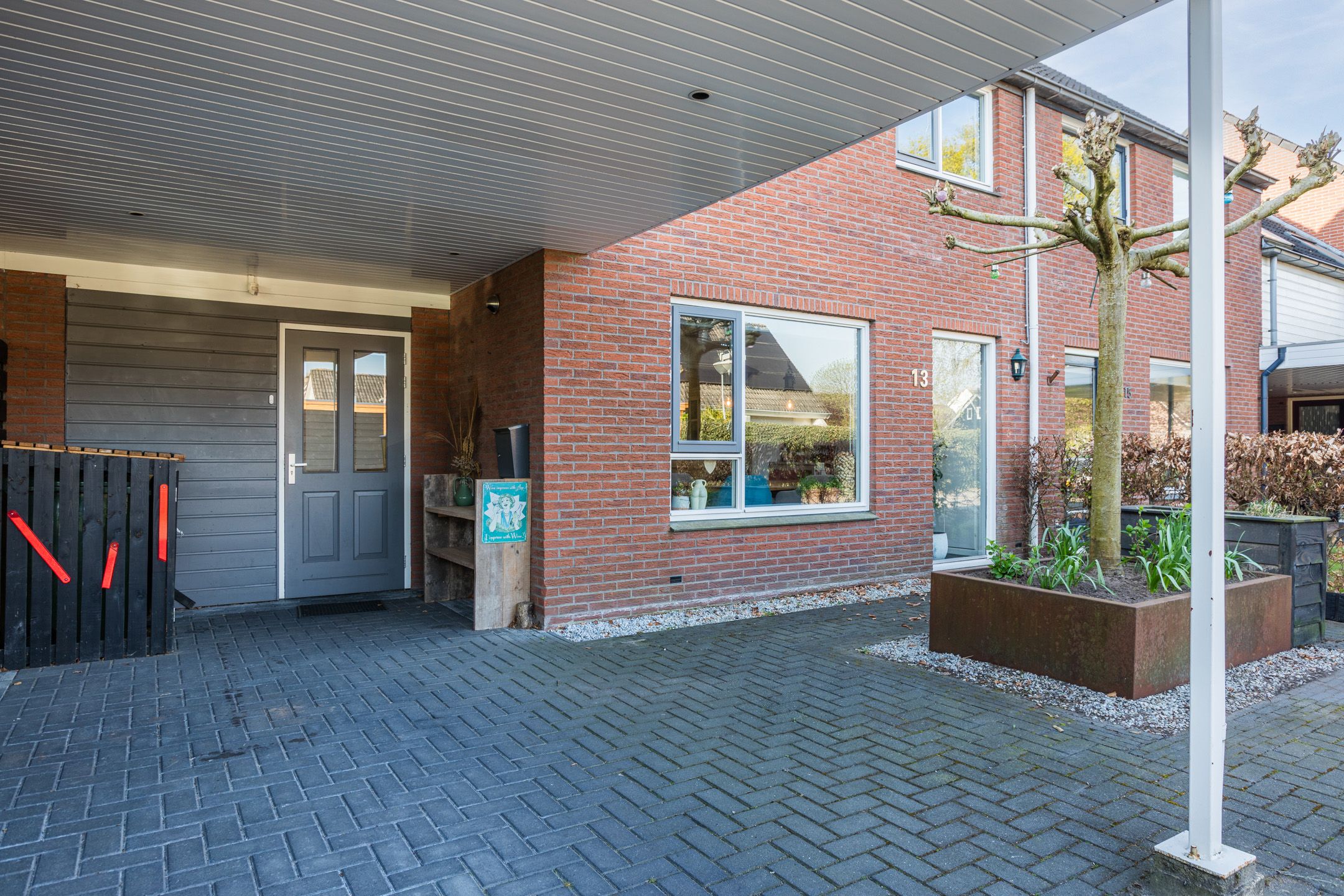 Photo 3 of Haagwinde 13