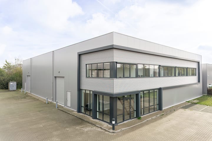 Mandenmakerstraat 17, Uden