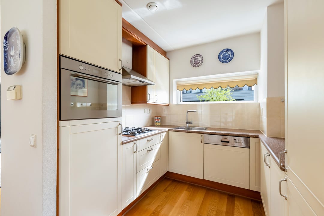 Foto 23 van Schuttersweg 80