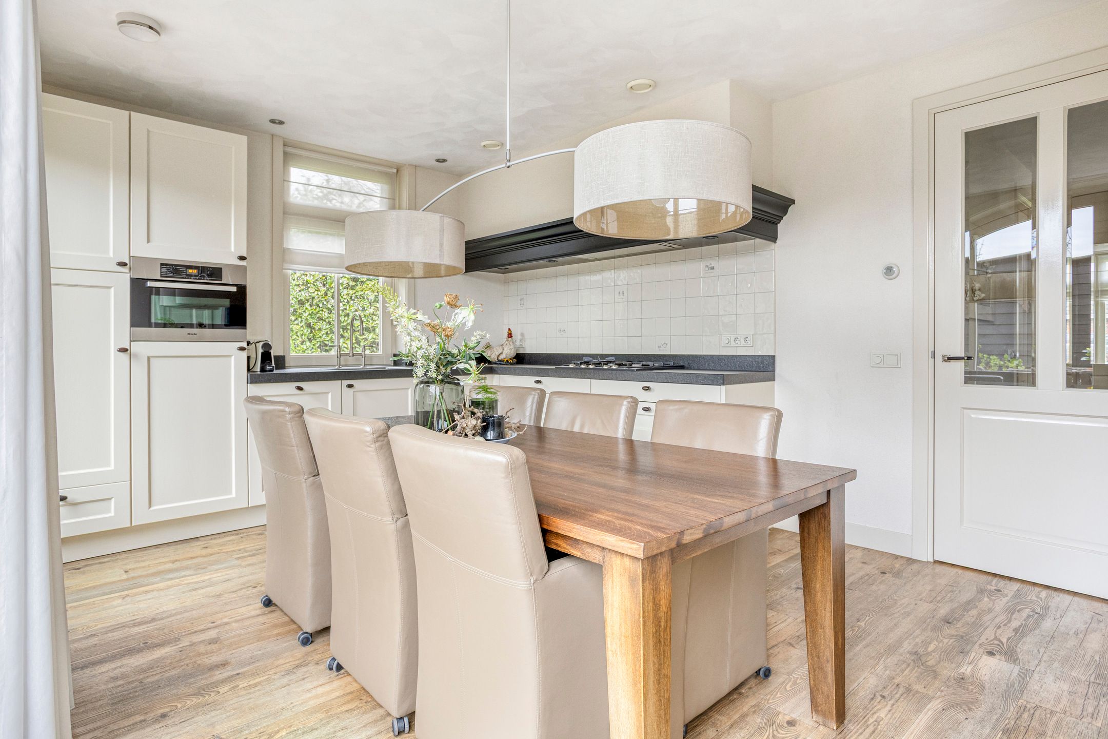 Foto 18 van Domstraat 56