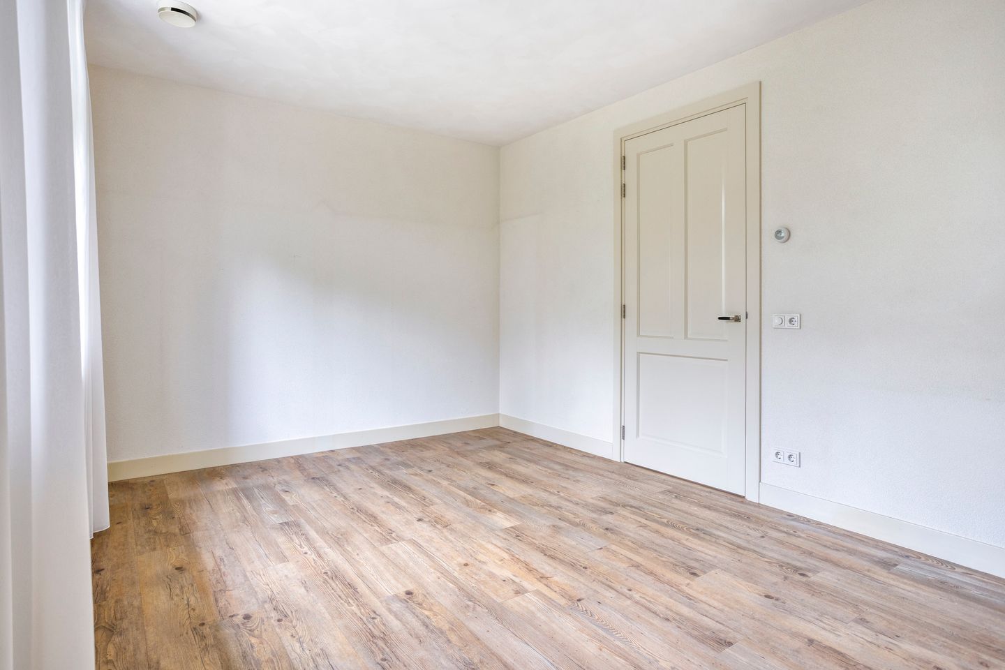 Foto 25 van Domstraat 56