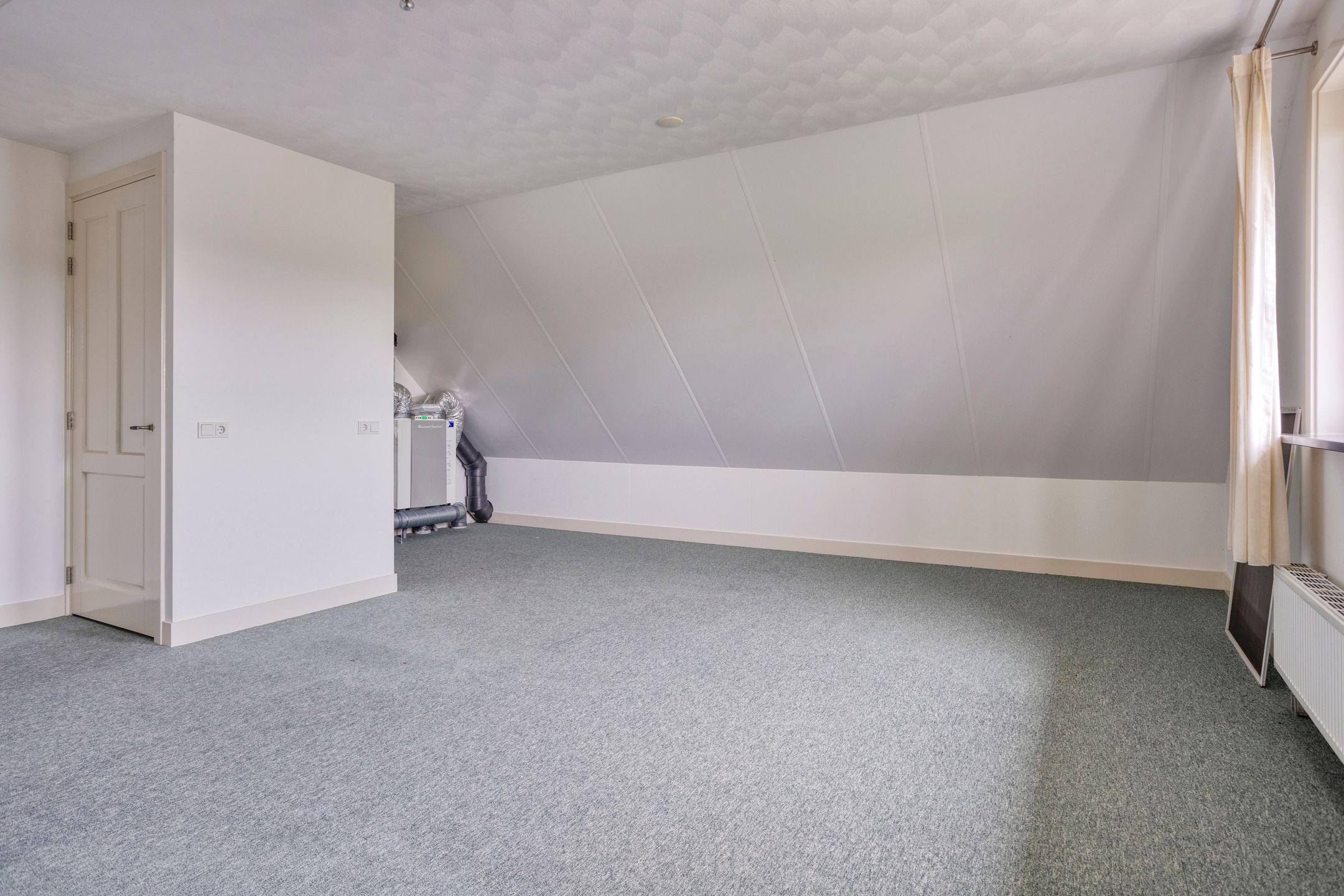 Foto 30 van Domstraat 56