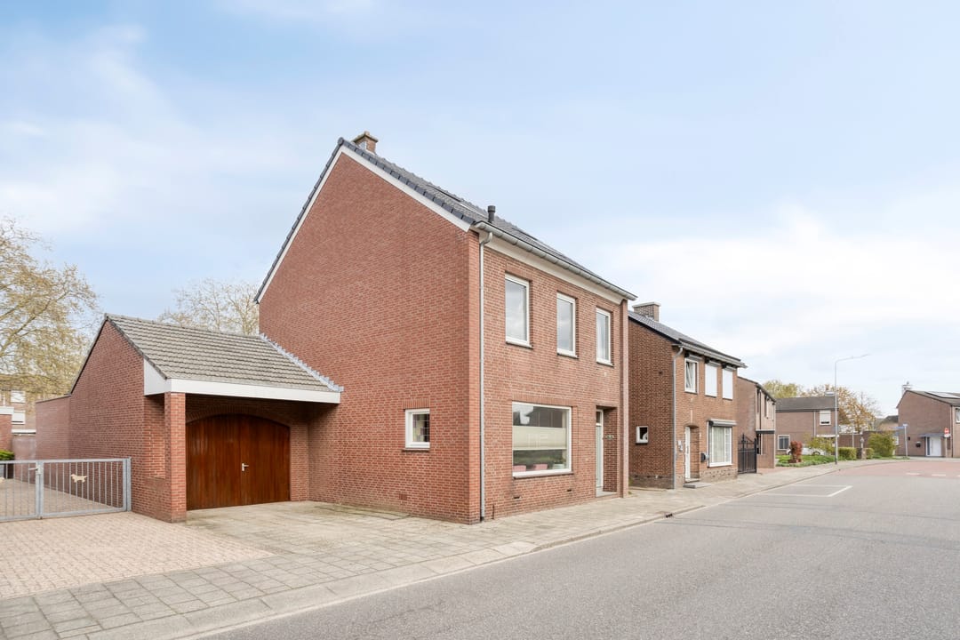 Photo 47 of Dieterderweg 74