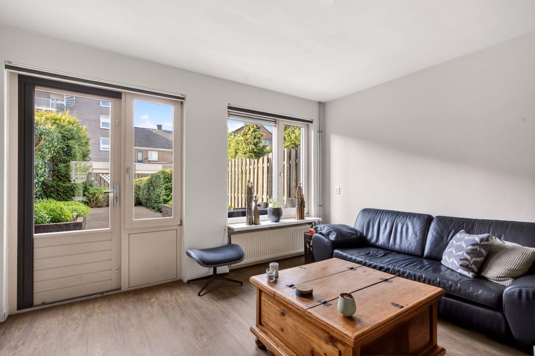 Photo 11 of Prins Mauritsplein 42