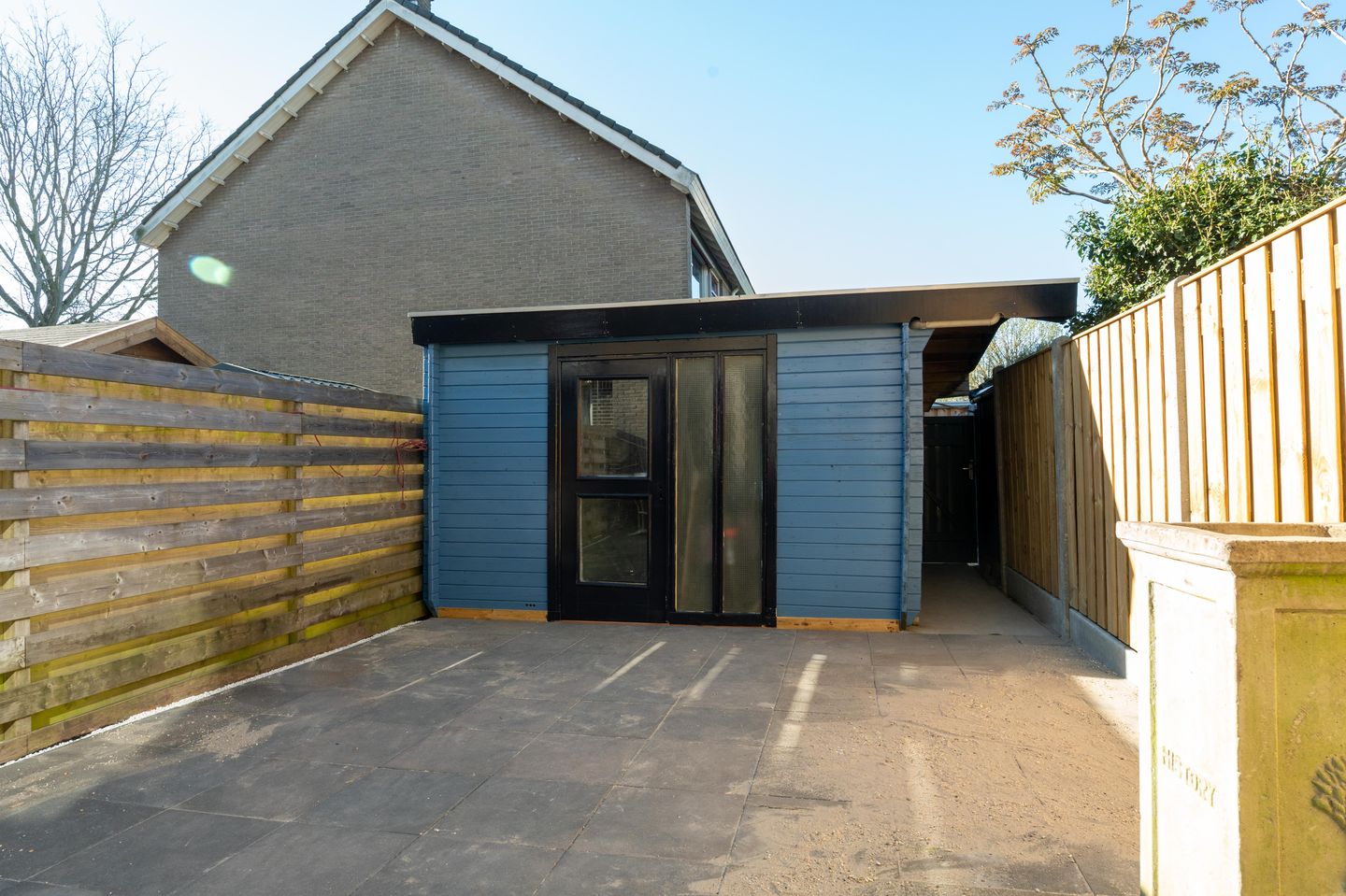 Modern Energy-Neutral Terraced House with Four Bedrooms in Zoetermeer — 55