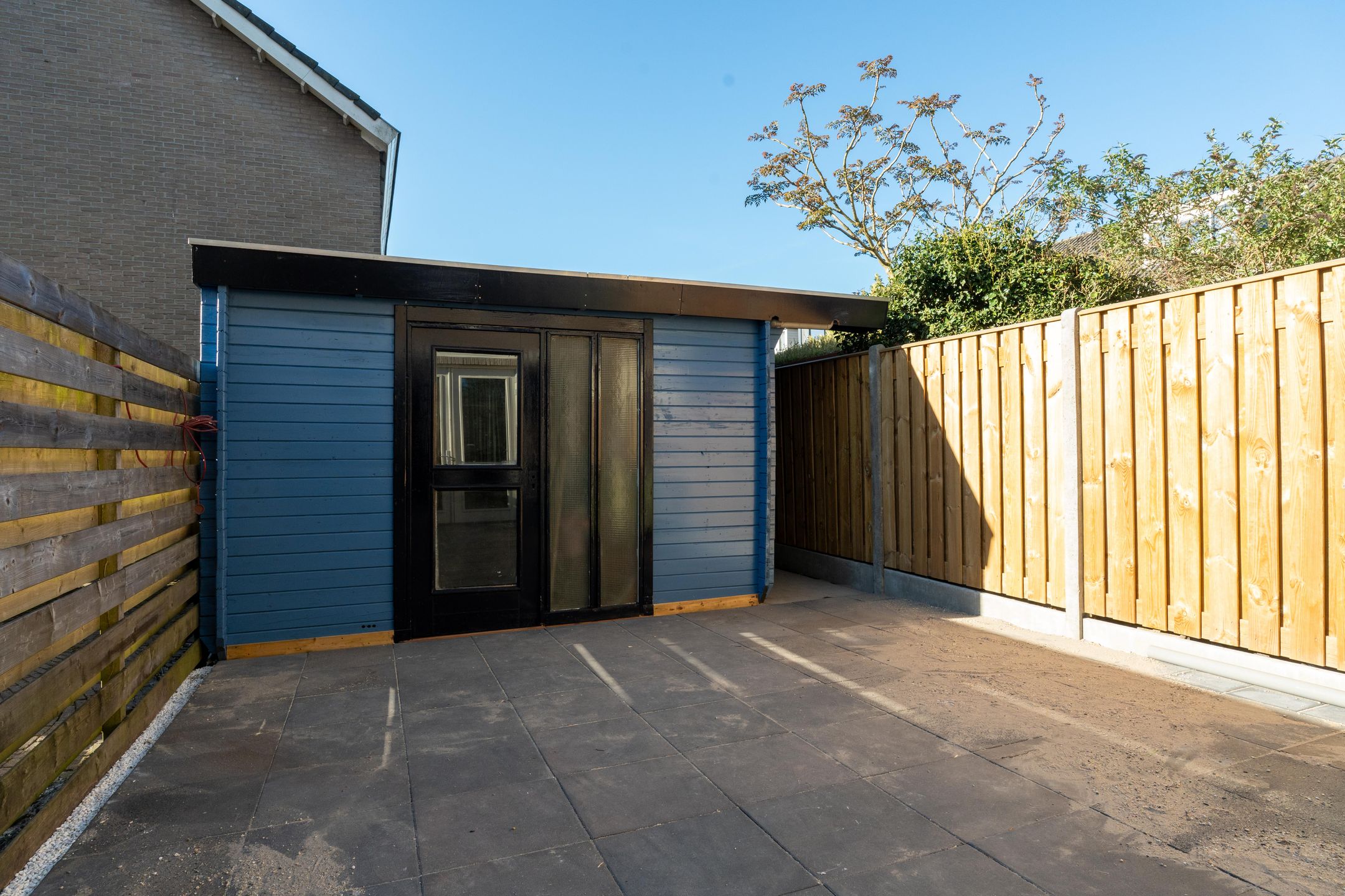 Modern Energy-Neutral Terraced House with Four Bedrooms in Zoetermeer — 57