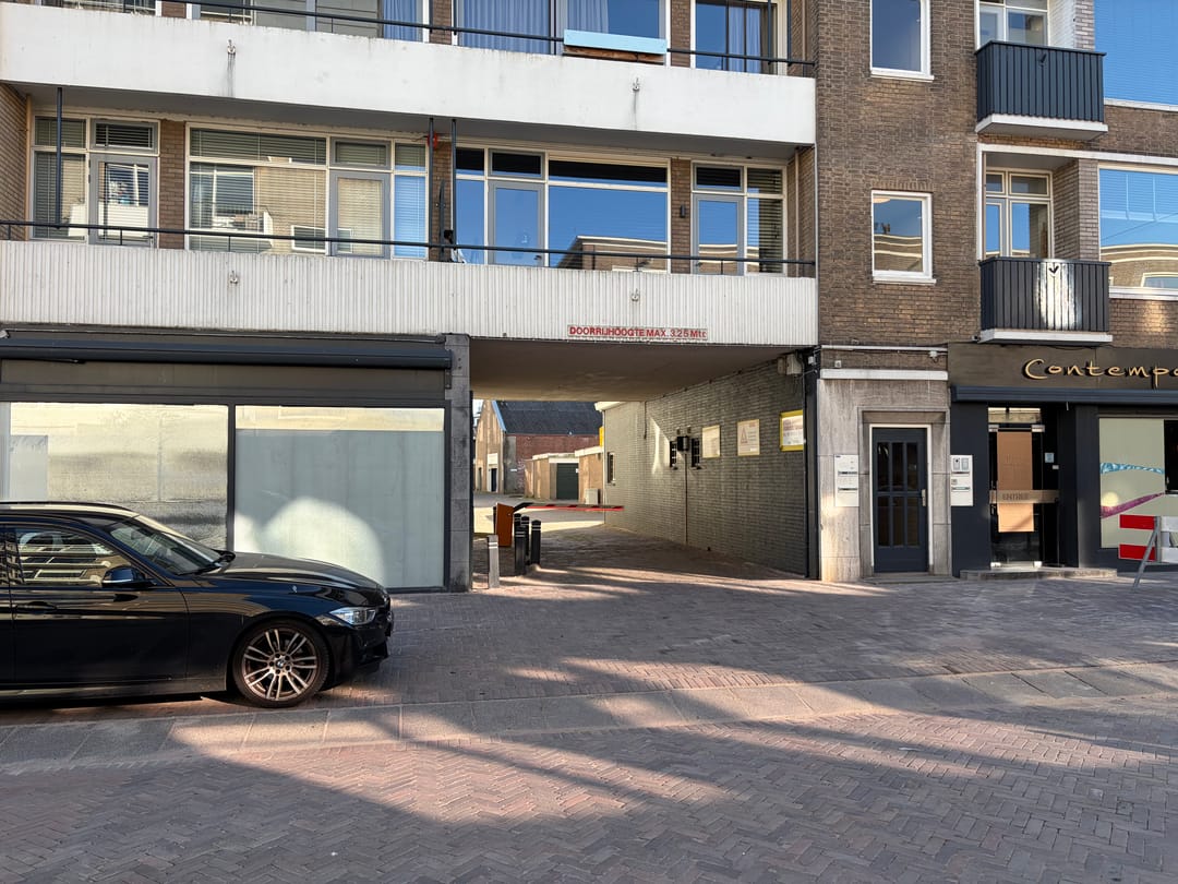 Foto 2 van Freerickshof 93 E