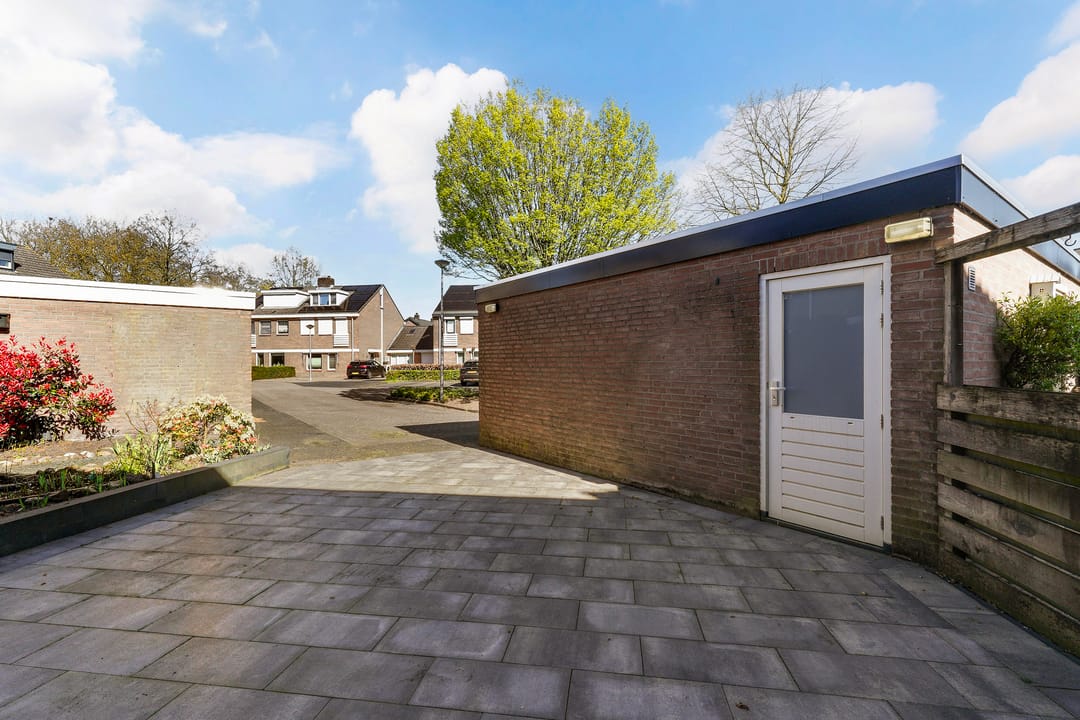 Photo 2 of Paulus Potterstraat 6
