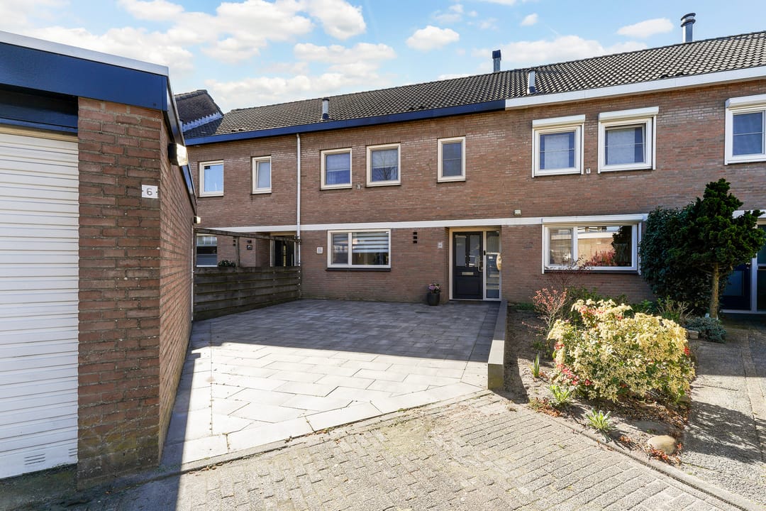 Photo 32 of Paulus Potterstraat 6
