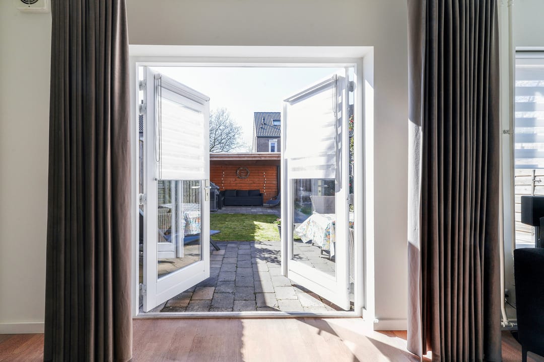 Photo 8 of Paulus Potterstraat 6