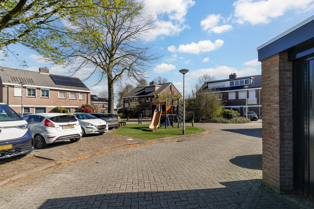 Photo 31 of Paulus Potterstraat 6