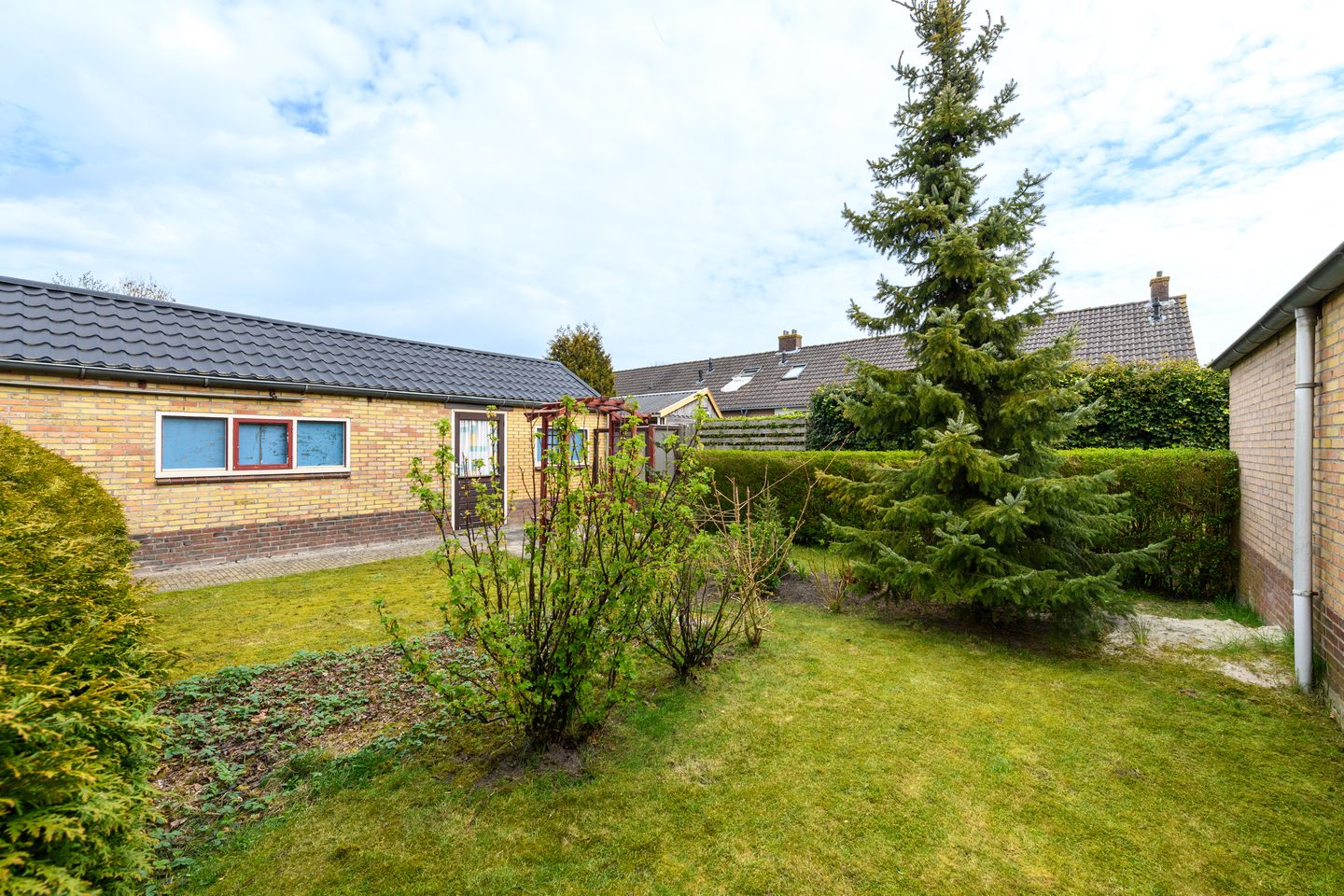 Detached Family Home with Garage and Spacious Extension in Steggerda — 29