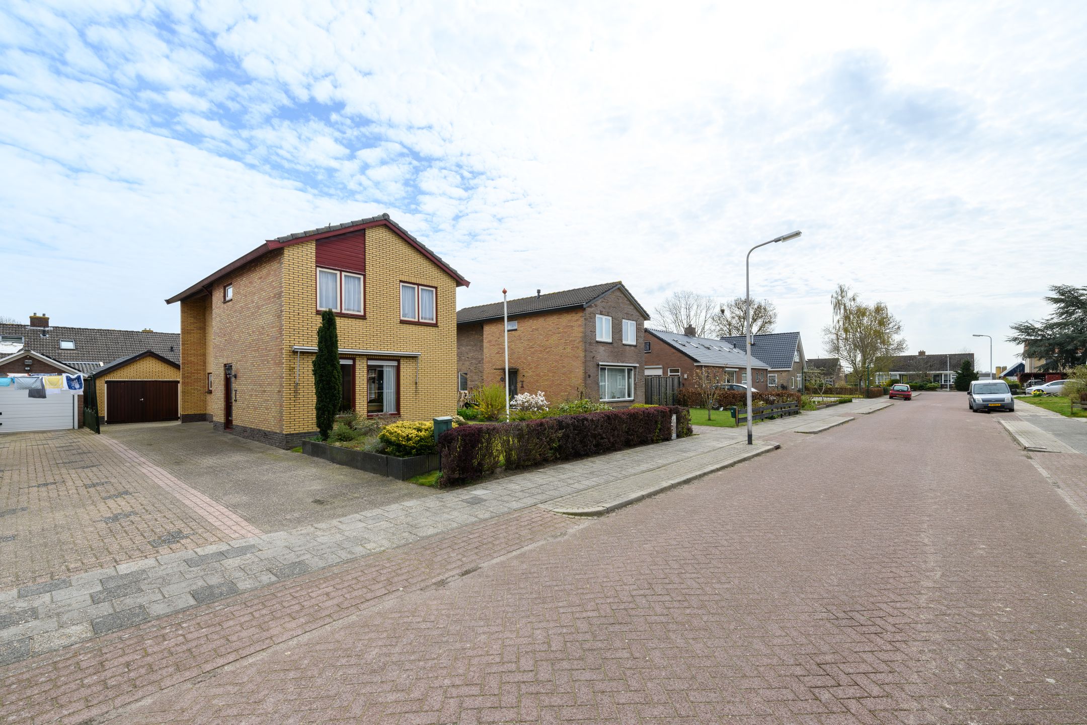 Detached Family Home with Garage and Spacious Extension in Steggerda — 33