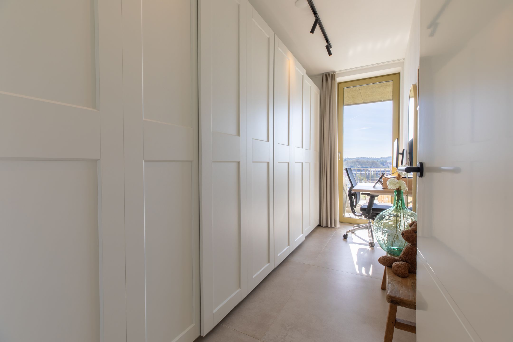 Foto 12 van Frederik Hendriklaan 58-E06