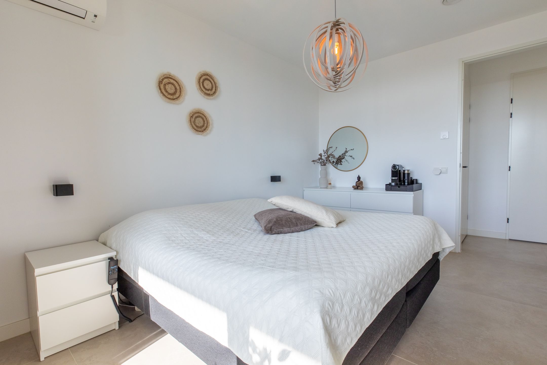 Foto 15 van Frederik Hendriklaan 58-E06