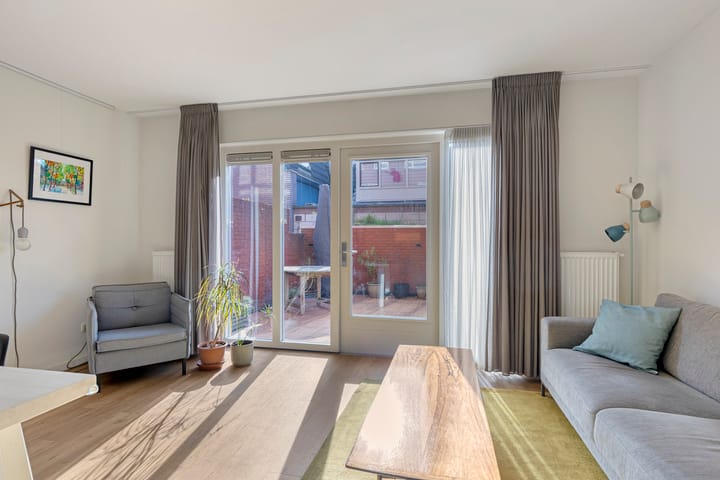 Foto 2 van Hoog Gagel 76