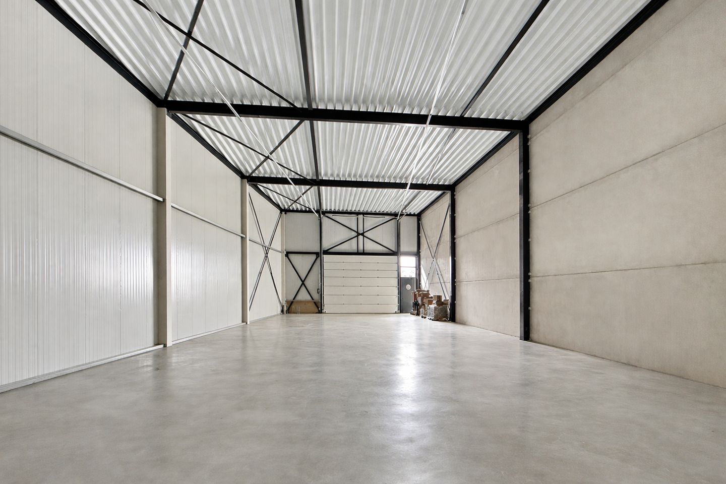 View photo 2 of Ambachtsring 1