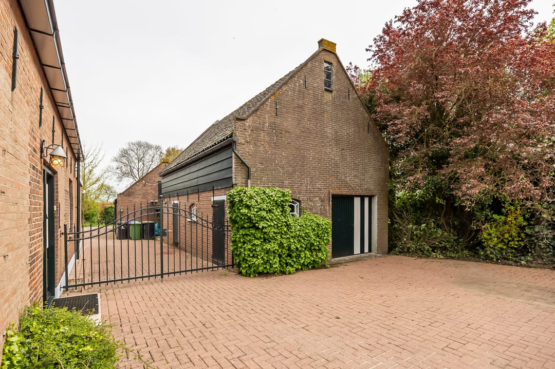 Photo 13 of Voordijk 40