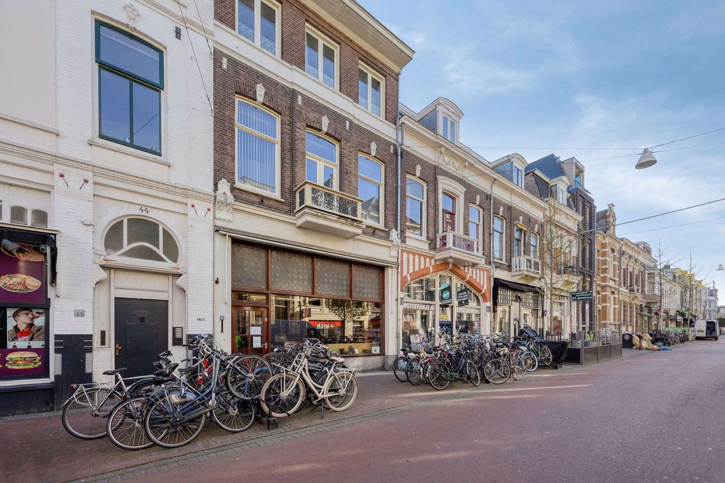 View photo 3 of In de Betouwstraat 42