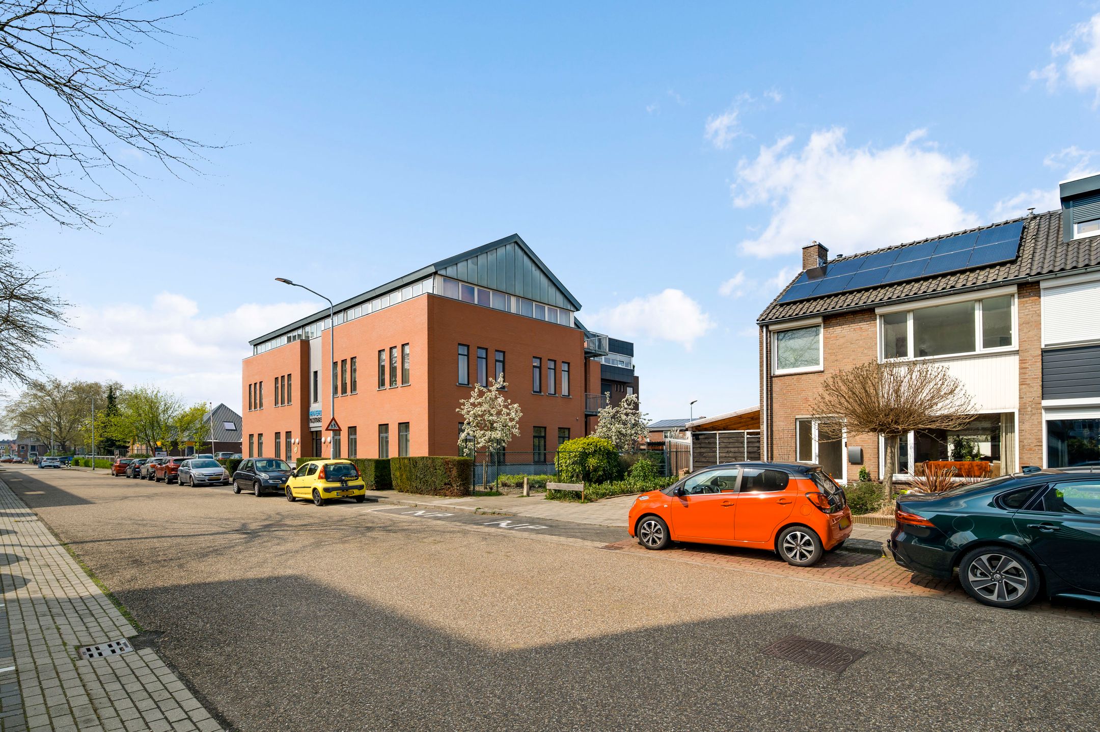 Foto 45 van Albert Cuypstraat 5