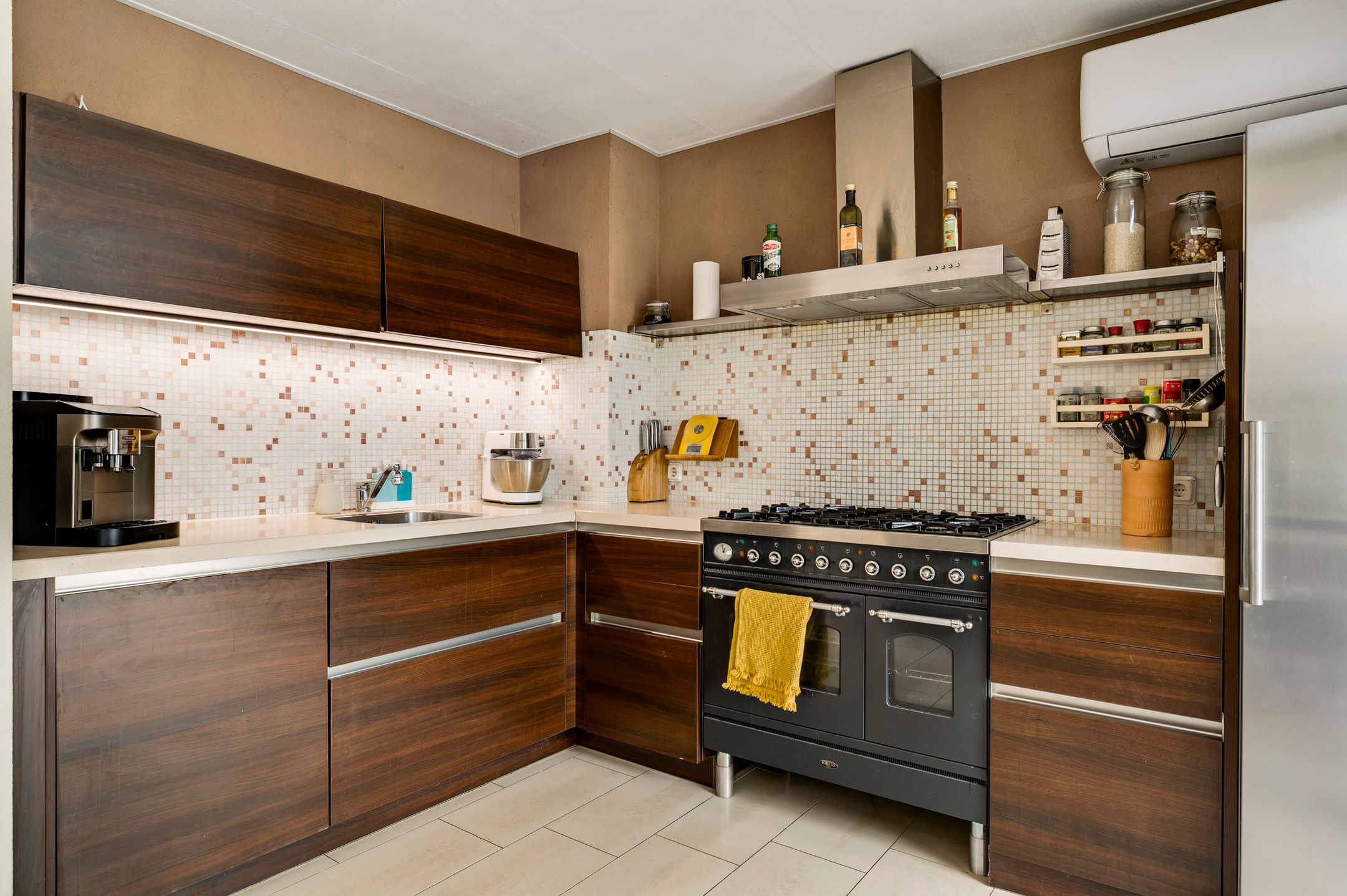 Foto 3 van Albert Cuypstraat 5