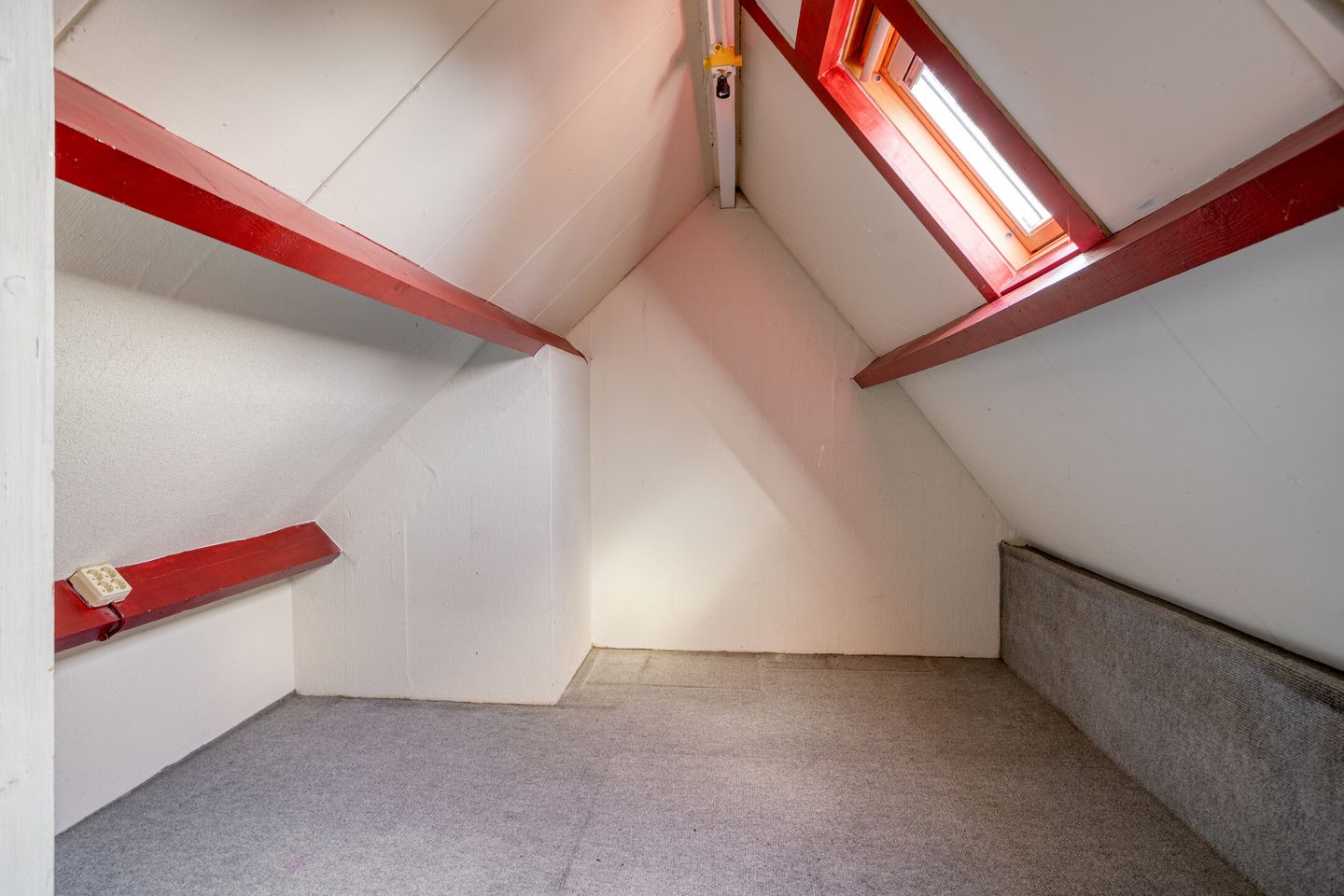 Foto 29 van Ekkelwal 17