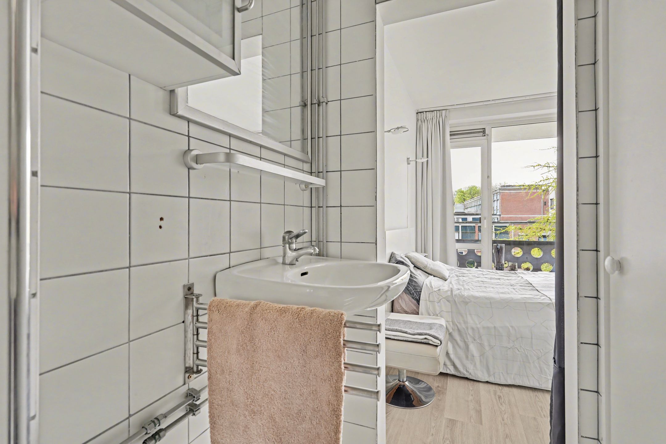 Foto 21 van Kortenaerstraat 26-1