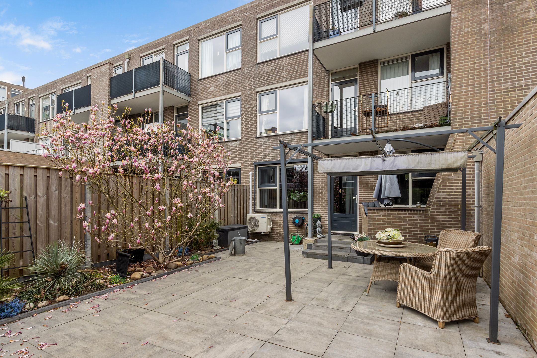 Foto 18 van Hofdwarsstraat 24