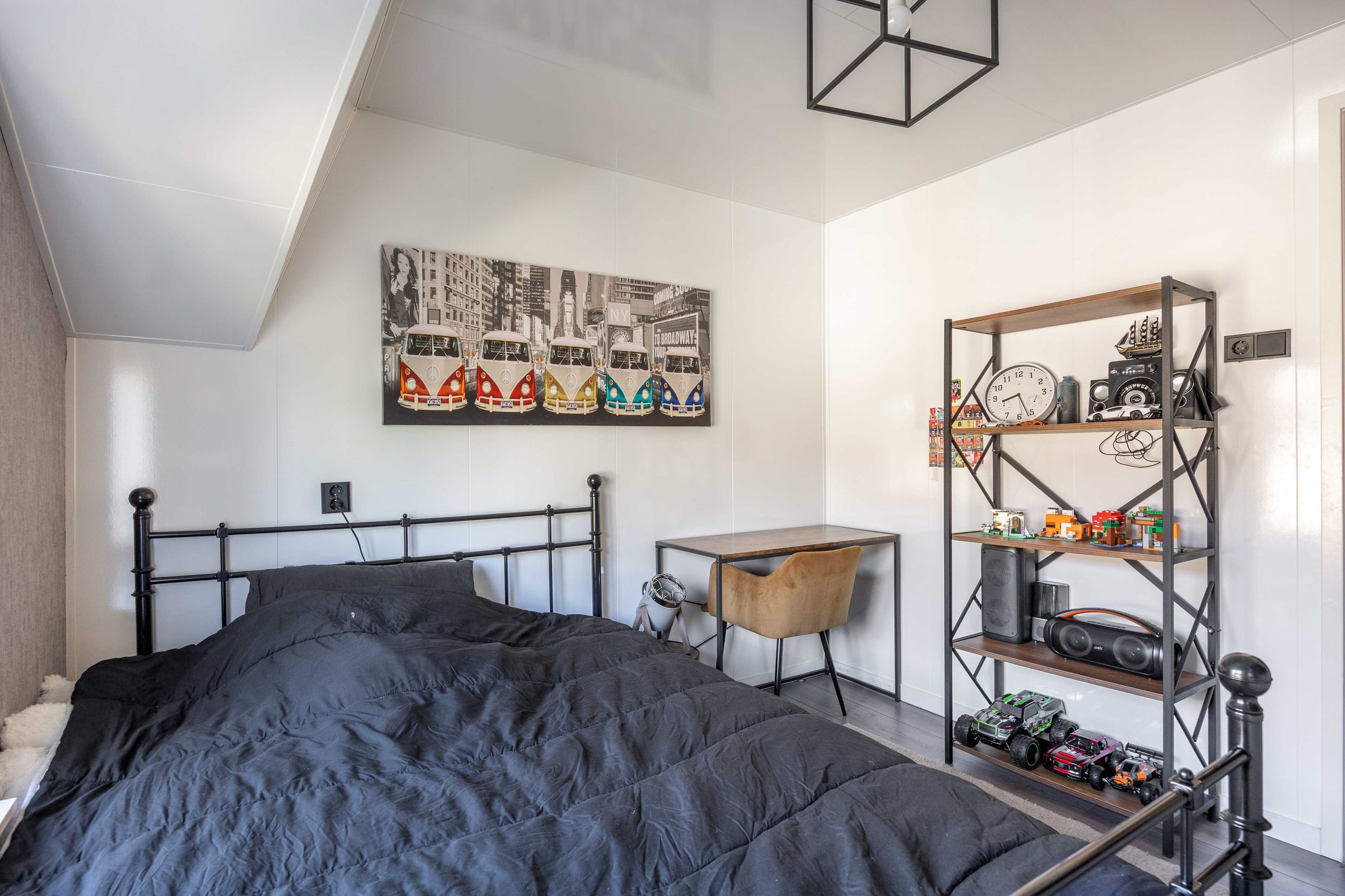 Photo 42 of Valckeniersweg 38