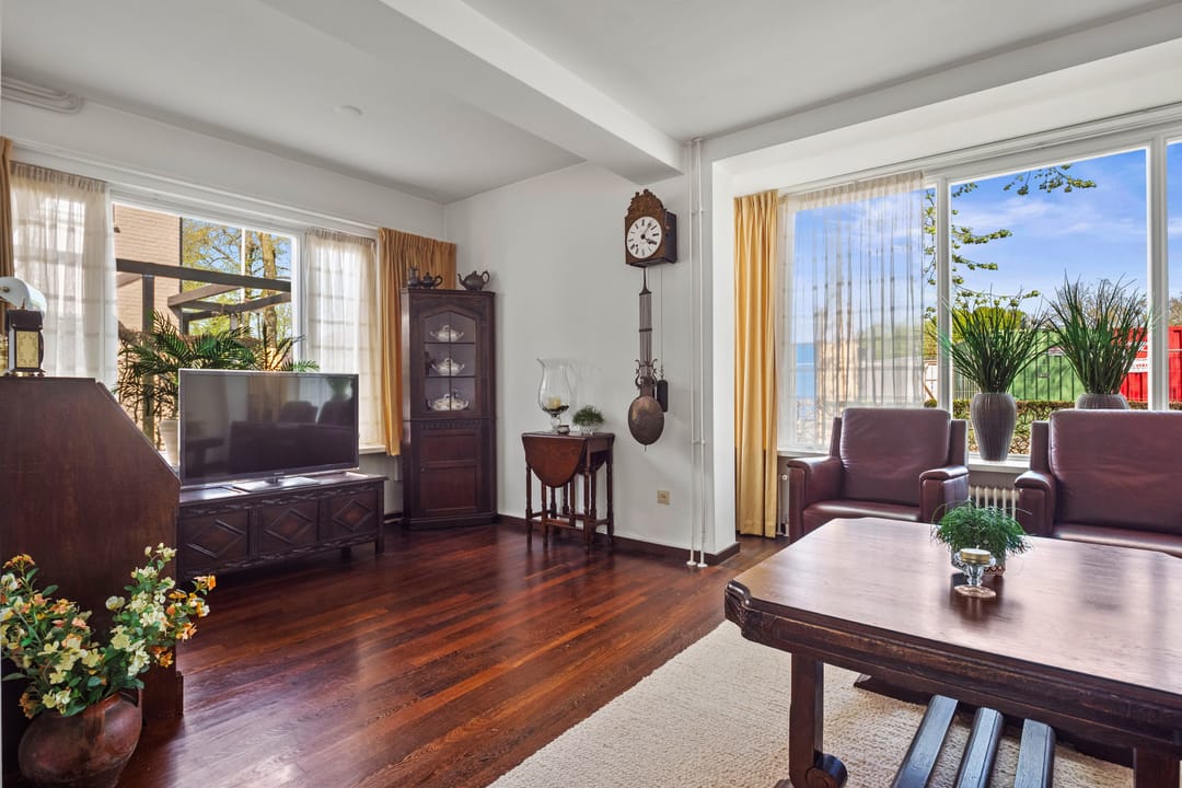 Foto 8 van Moleneindstraat 14